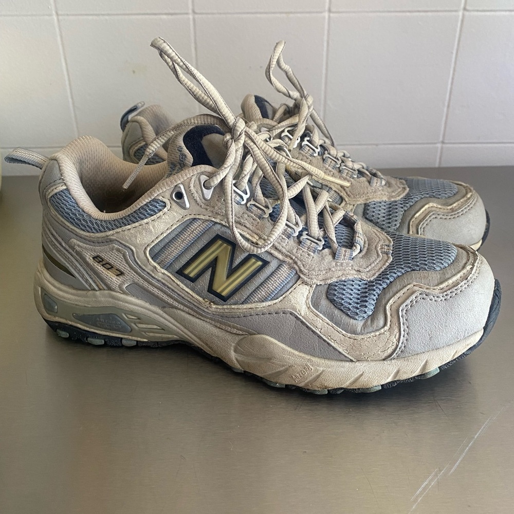 Y2K New Balance sneakers all terrain 807